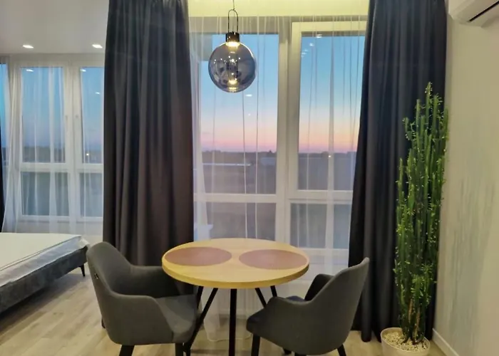 Apartment жемчужная акварель Odesa